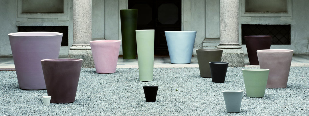 Designer Outdoor Accents – Vases, Objects &amp; Baskets Made in Italy