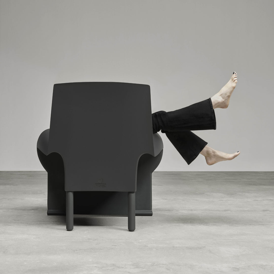 Armchair RICHARD III by Philippe Starck for Baleri Italia 2