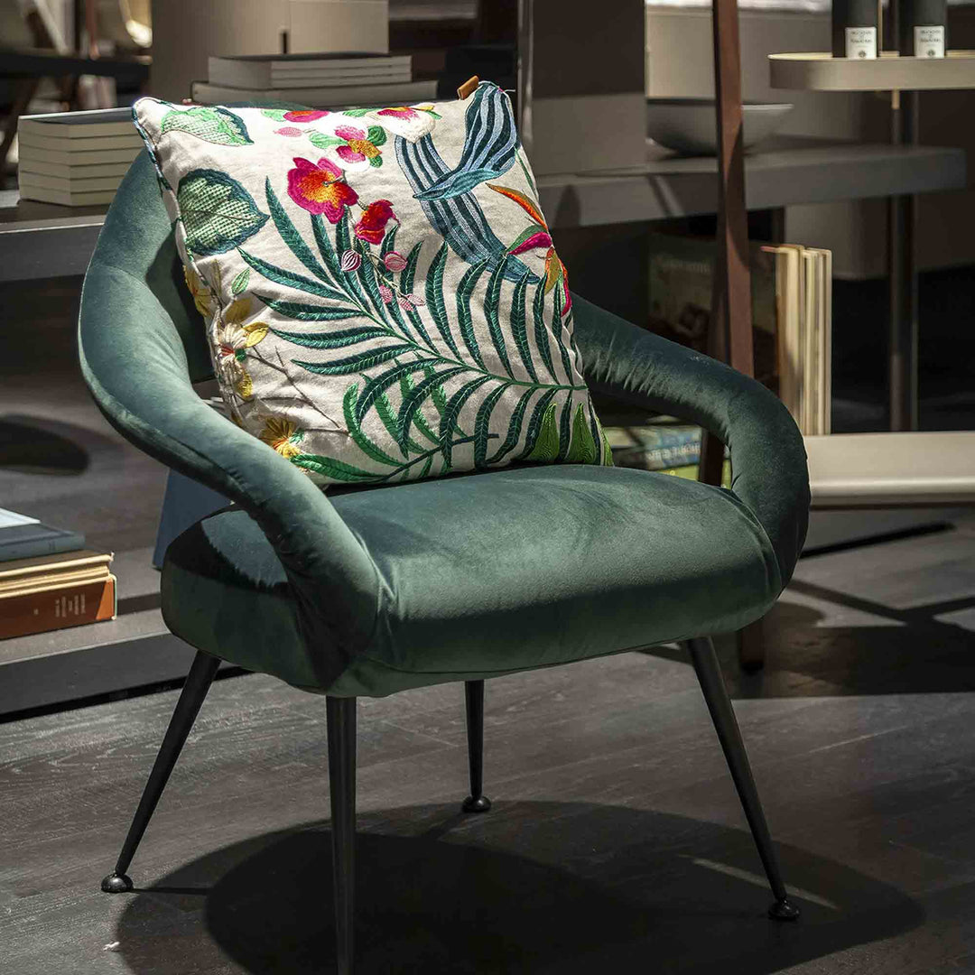 Cushion HELICONIA DREAMIN by Giulio Ridolfo with Chiara Novello for Poltrona Frau 02