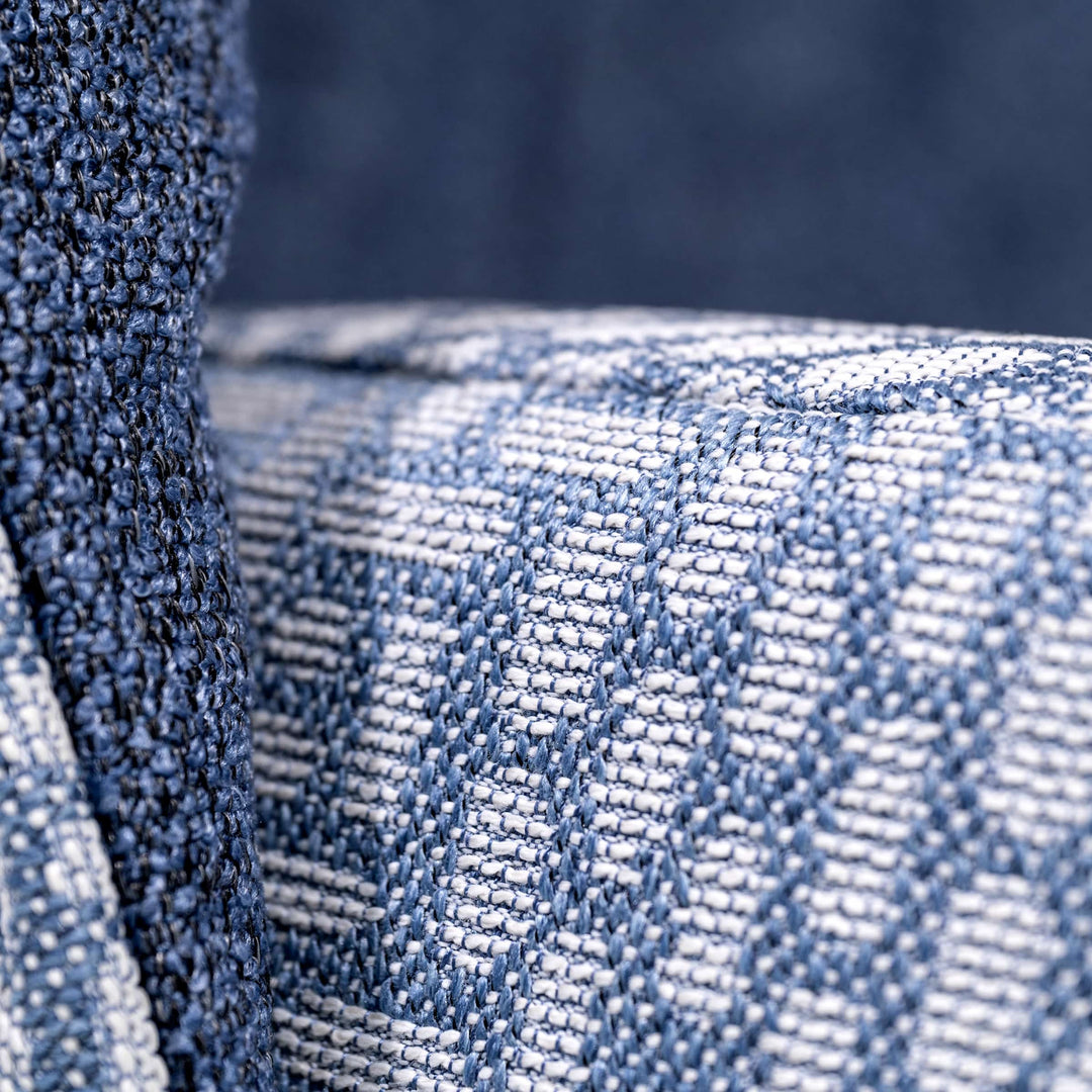 Cama para mascotas de exterior TULIPANO por Valeria Pompa para Labilla