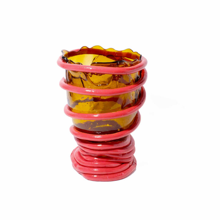 Resin Vase POMPITU I Amber by Gaetano Pesce for Fish Design 02