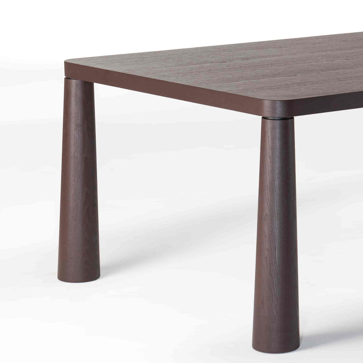 Eettafel TIDONE van Calvi Brambilla voor Zanotta