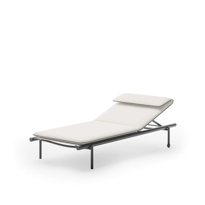 Sunlounger SALÒ by Matteo Thun and Benedetto Fasciana for Unopiù