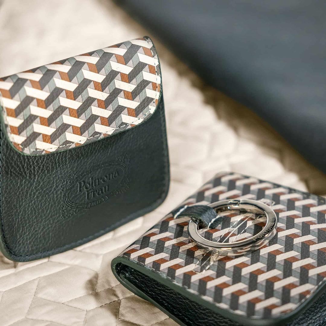 Leren Biscuitzakje PET COLLECTIE door Poltrona Frau Style & Design Centre