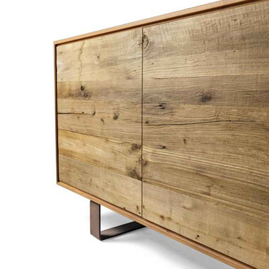 Notenhouten dressoir MATERIA Ontano deuren van Dale Italia
