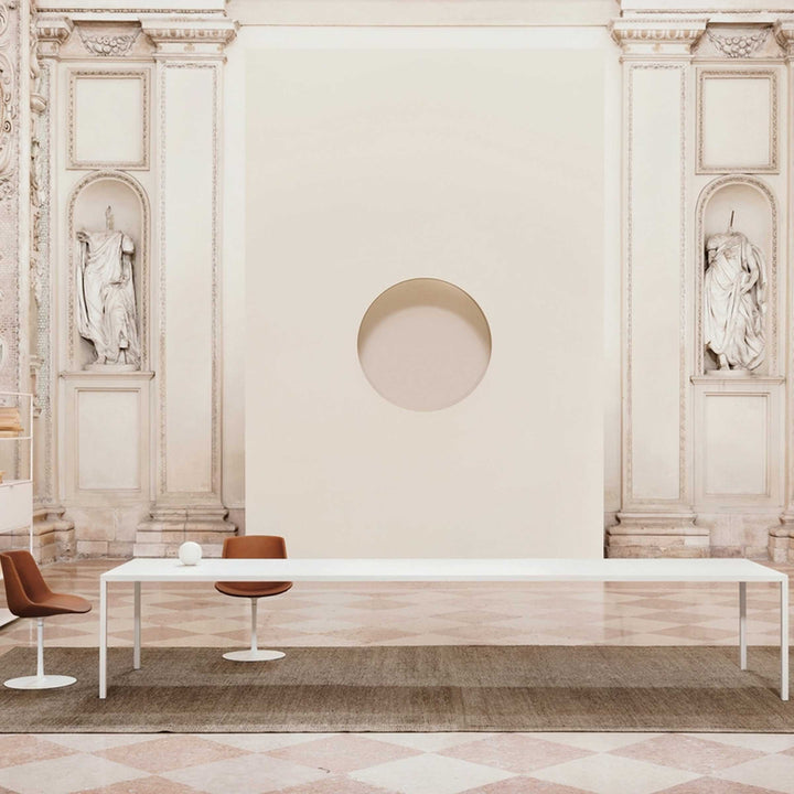 Tafel TENSE door Piergiorgio & Michele Cazzaniga voor MDF Italia