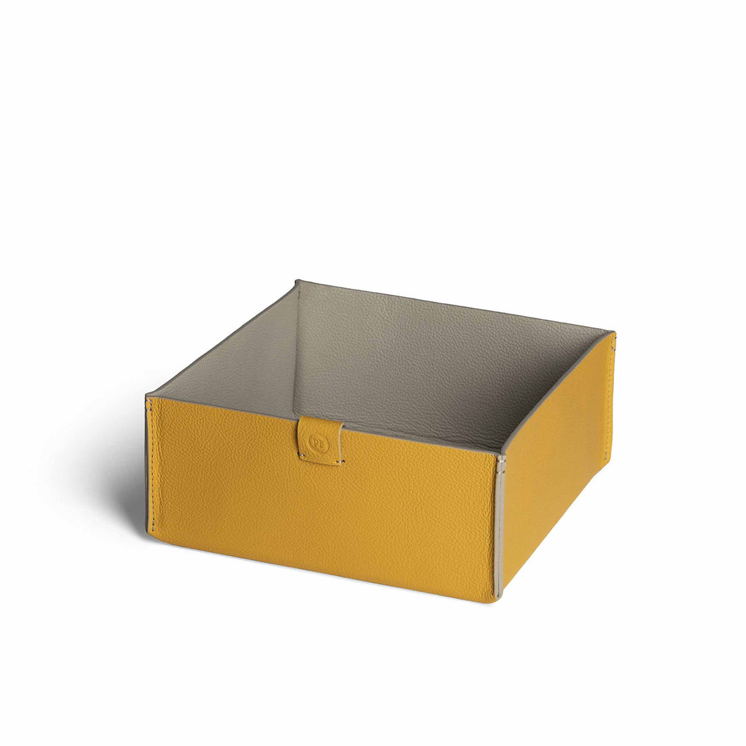 Leather Valet Tray TRUSTY  by Poltrona Fray Style & Design Centre for Poltrona Frau 07