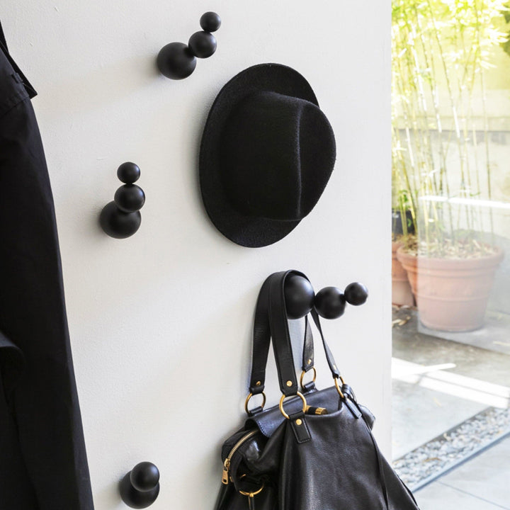 Wall-Mounted Clothes Hanger BUBBLE by Annabeth Philips 02