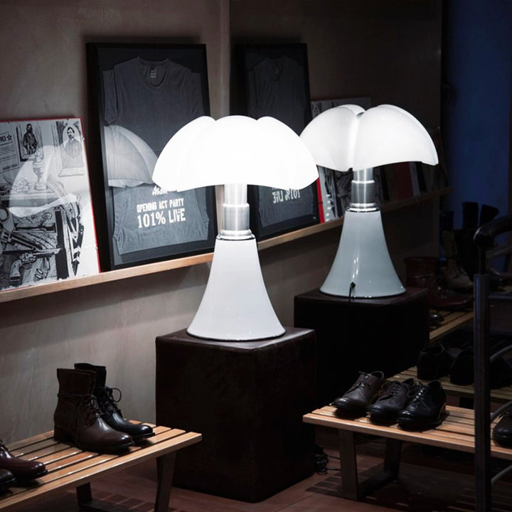 Table and Floor Lamp PIPISTRELLO 66-86 cm by Gae Aulenti 03
