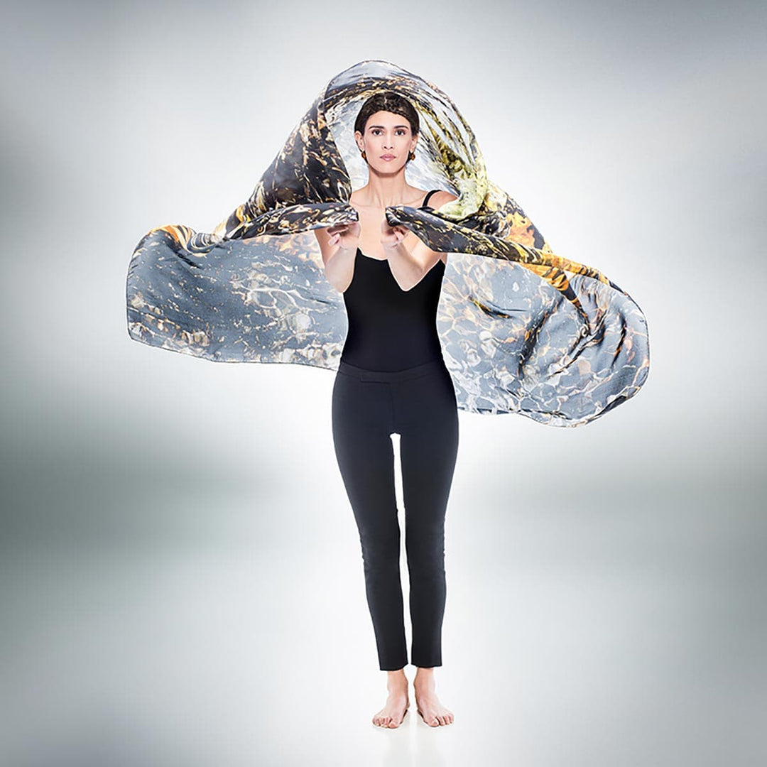 Silk Shawl MANTO ESODO LUCENTE 02