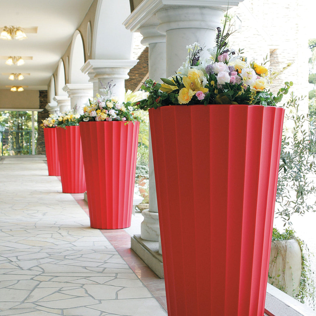Vase EUFRONIO by Paolo Rizzatto for Serralunga 03