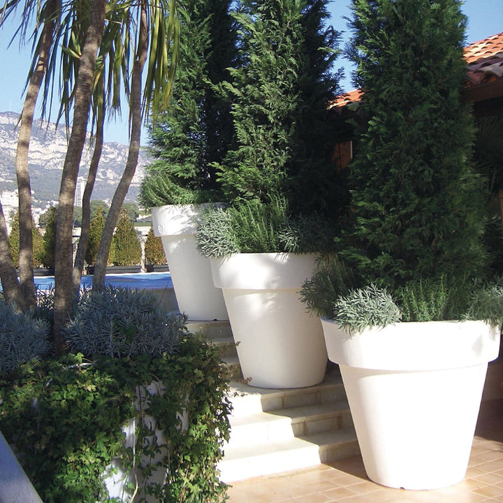 Outdoor Vase VAS FAMILY & BIG BO by Luisa Bocchietto for Serralunga 04