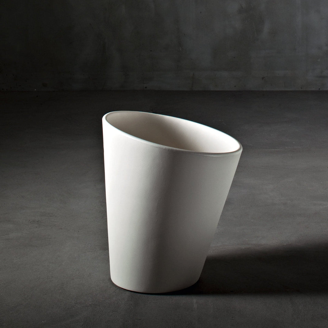Outdoor Vase PISA by Denis Santachiara for Serralunga 03