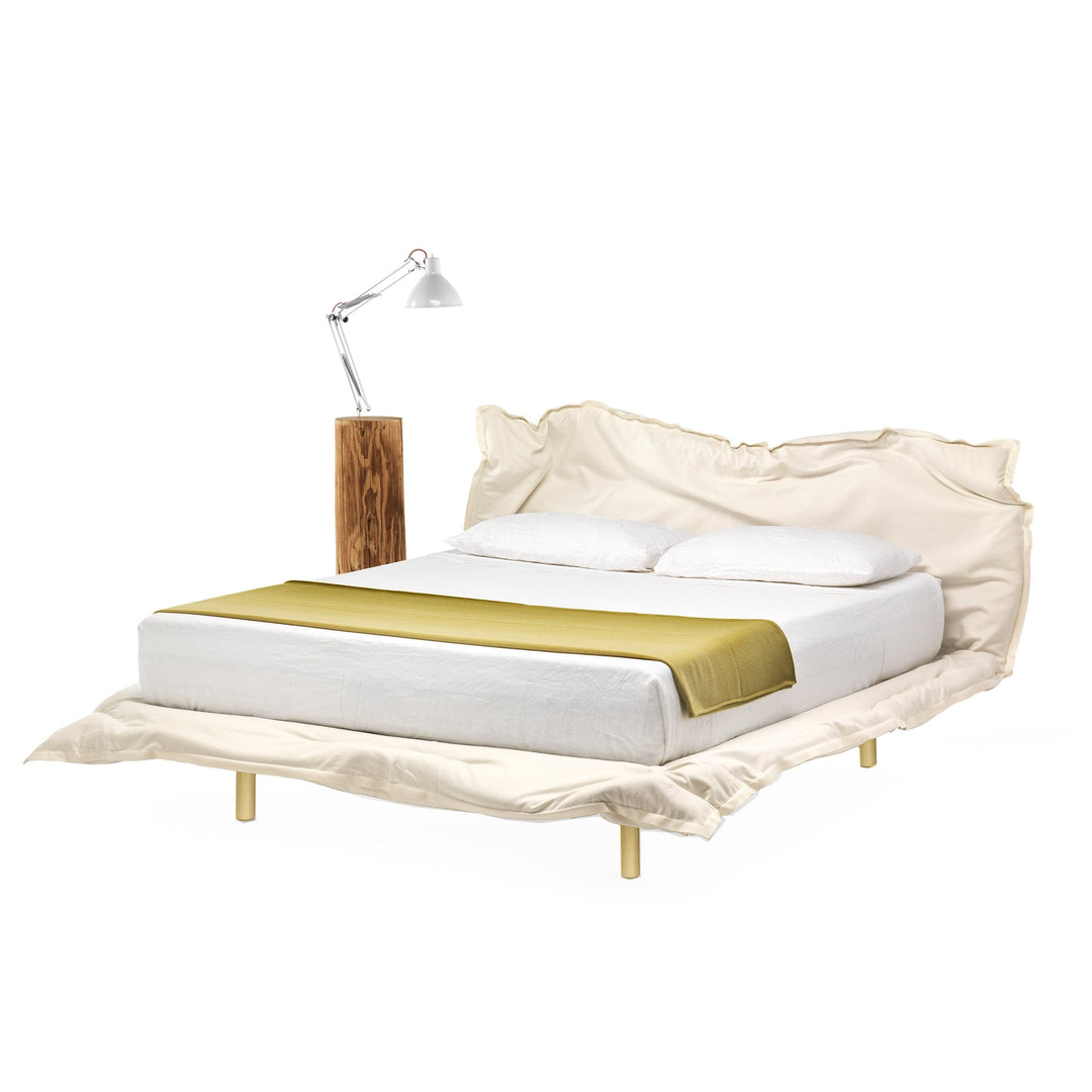 Bed BIG HUG by Claudio Bitetti 010
