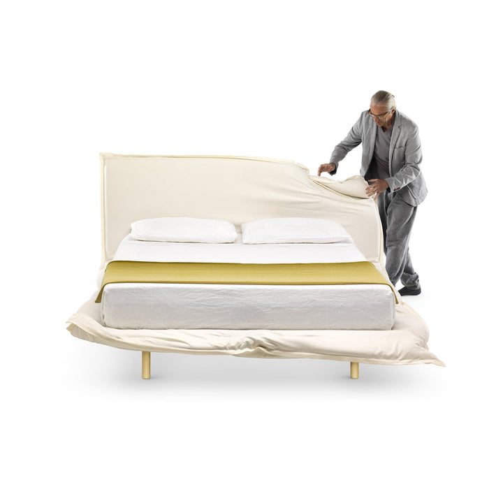Bed BIG HUG by Claudio Bitetti 09