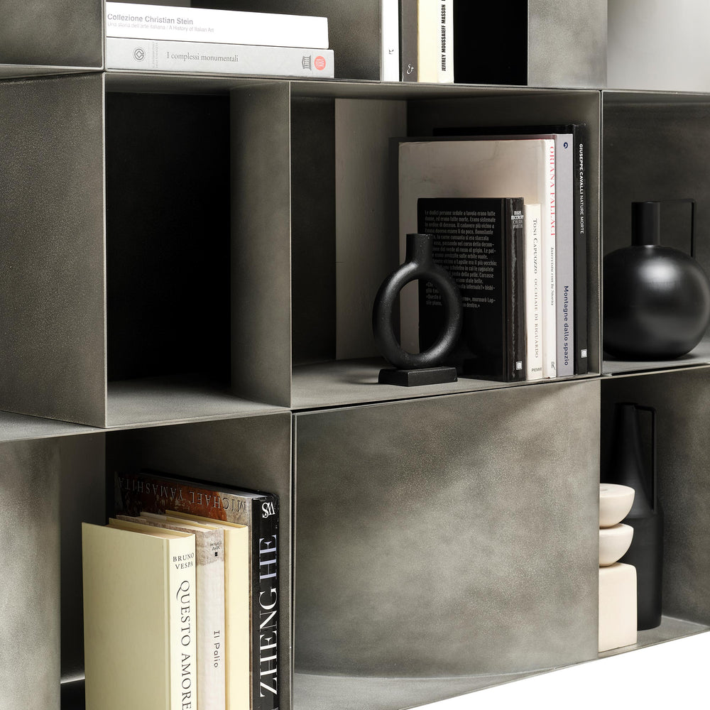 Wall-Mounted Metal Storage Unit JUDD PENSILE by Alessandro Di Prisco for Mogg 02