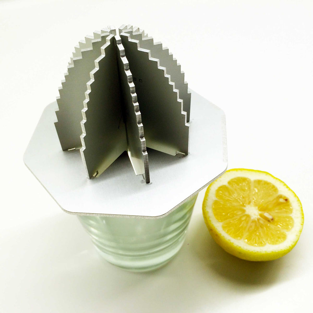 Steel Juicer BRAIN JUICE by Cyrcus Design 02