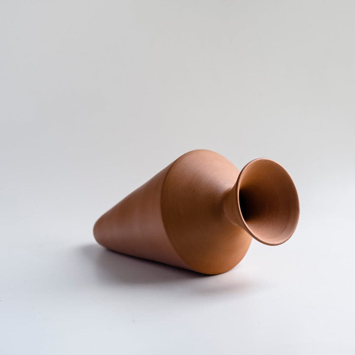 Terracotta Vase TRASCORSO Tall 07