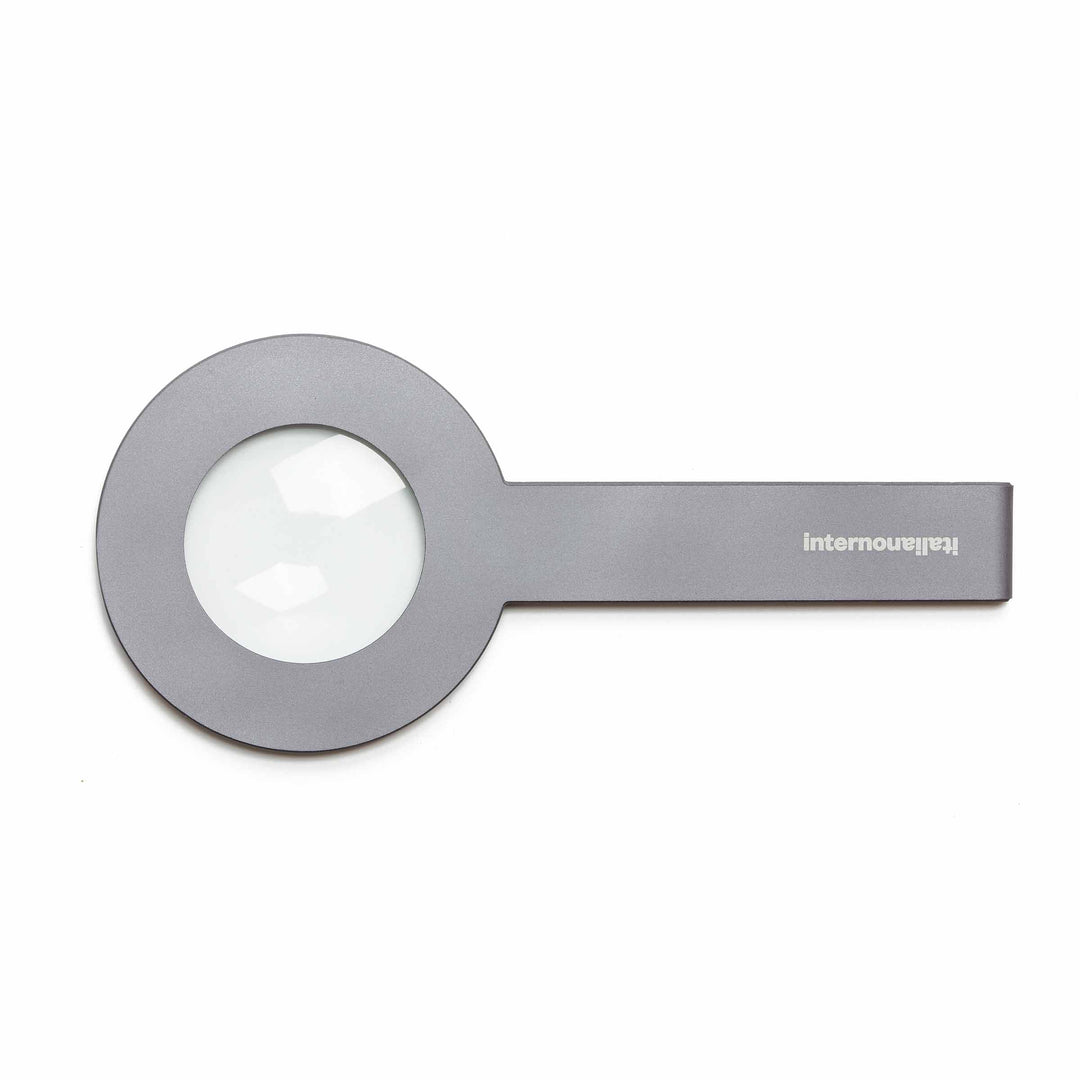 Magnifying Glass STRA by Giulio Iacchetti 01